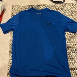 Under Armour Men's Short Sleeve Tee in Royal Blue. Medium Men Women Large